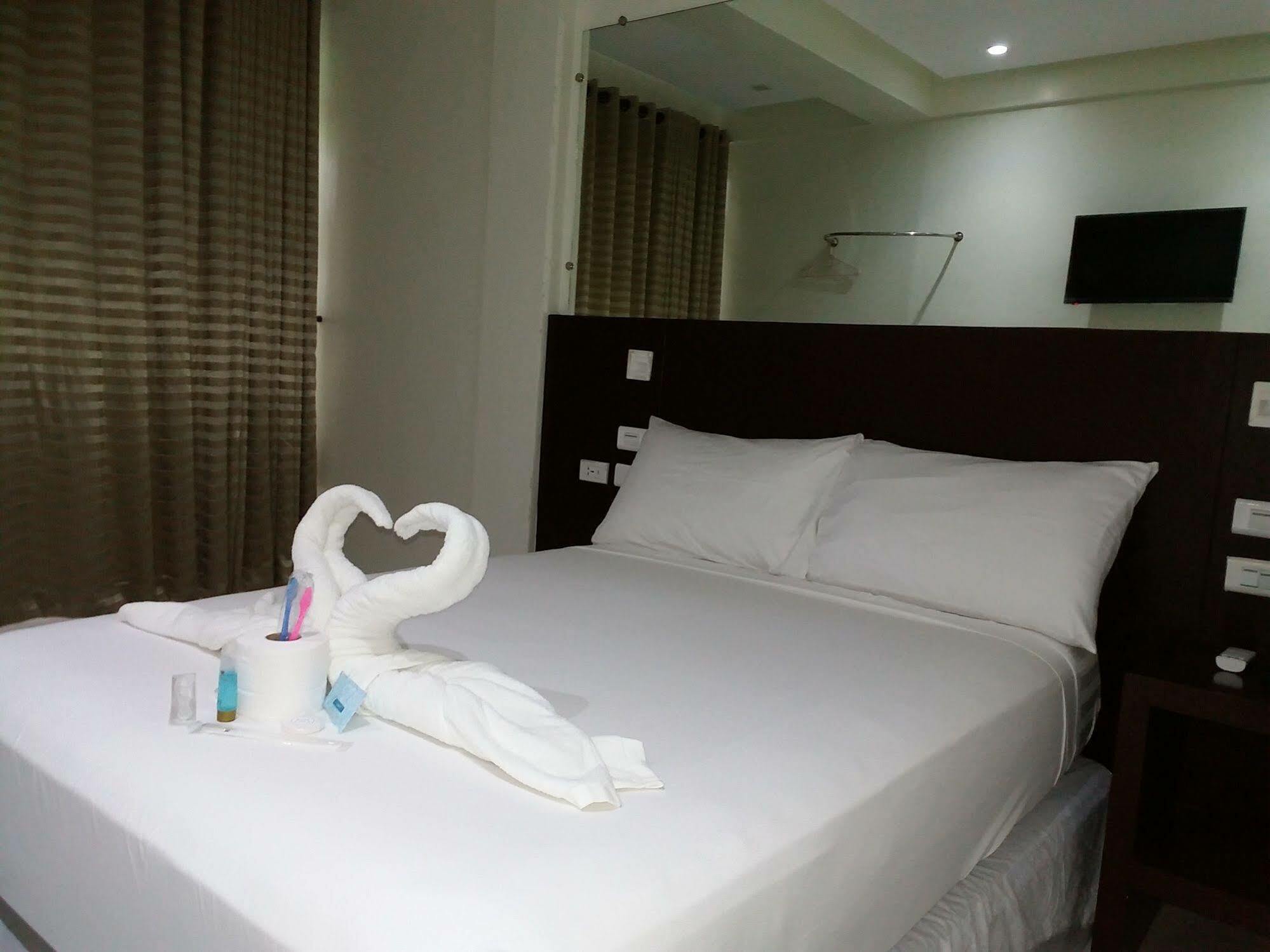 Boracay Midtown Hotel Balabag  Kültér fotó